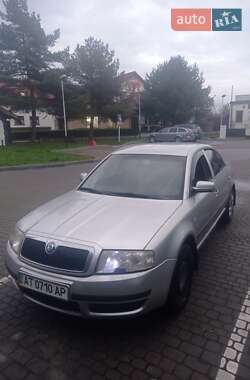 Лифтбек Skoda Superb 2006 в Тлумаче