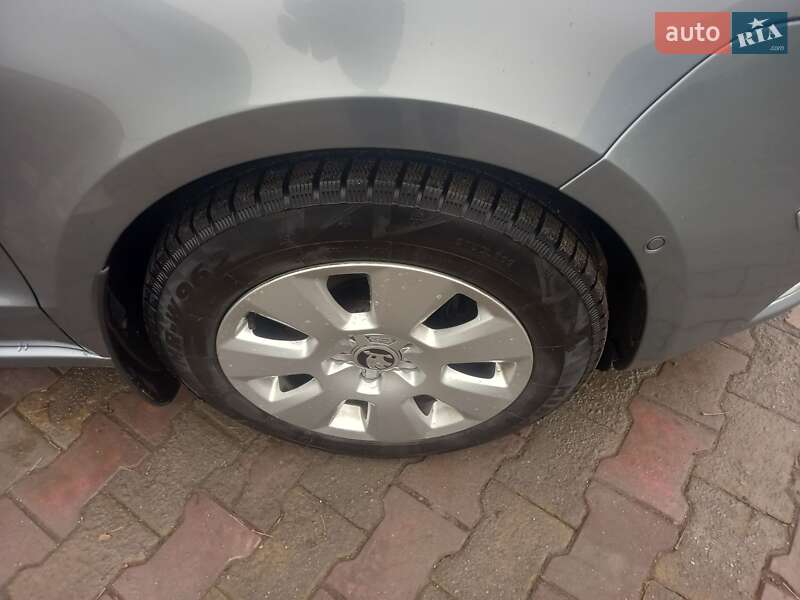 Ліфтбек Skoda Superb 2008 в Теофіполі