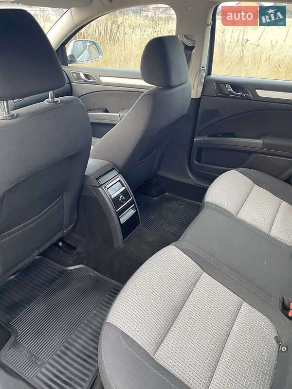 Лифтбек Skoda Superb 2012 в Переяславе