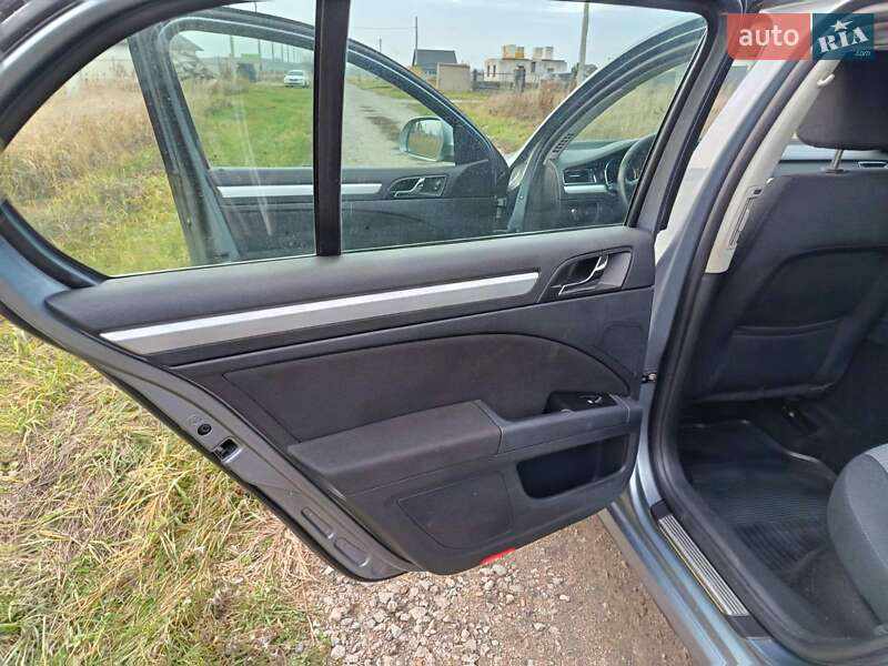 Лифтбек Skoda Superb 2012 в Переяславе