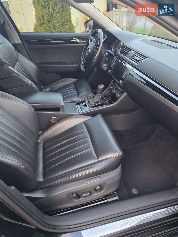 Лифтбек Skoda Superb 2016 в Мукачево