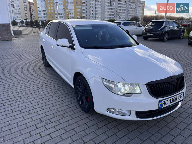 Skoda Superb 2013