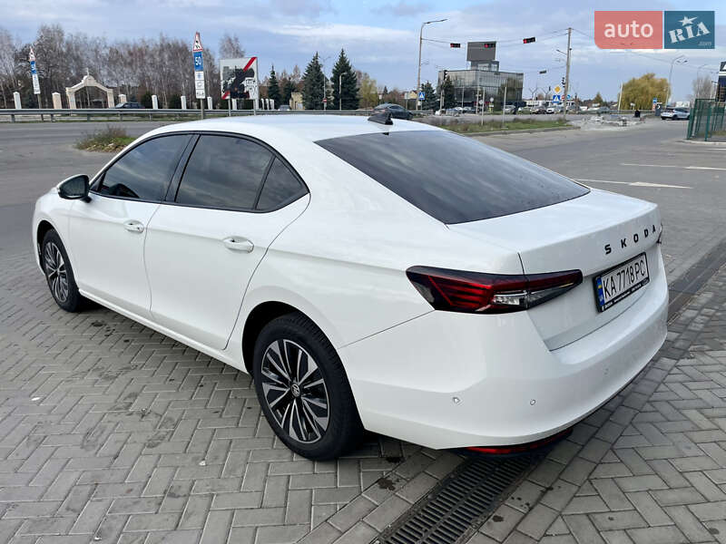 Ліфтбек Skoda Superb 2024 в Дніпрі фото 17 Ліфтбек Skoda Superb 2024 в Дніпрі