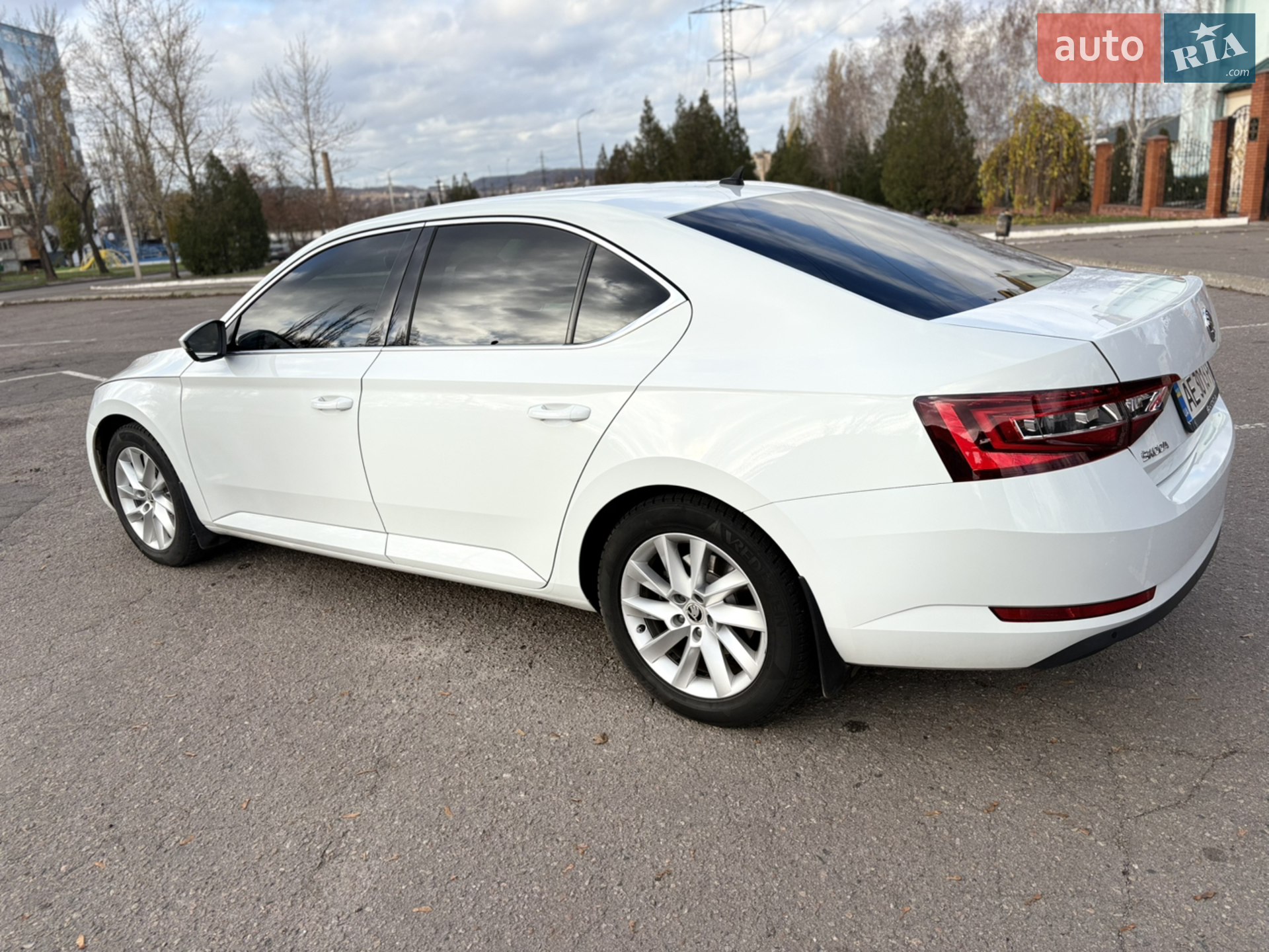 2016 Skoda Superb - мініатюра 7