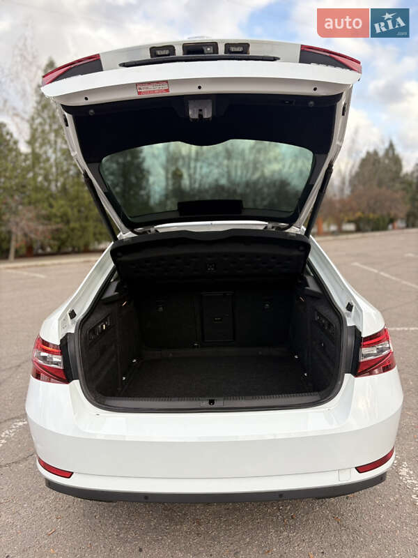 Ліфтбек Skoda Superb 2016 в Кривому Розі фото 17 Ліфтбек Skoda Superb 2016 в Кривому Розі