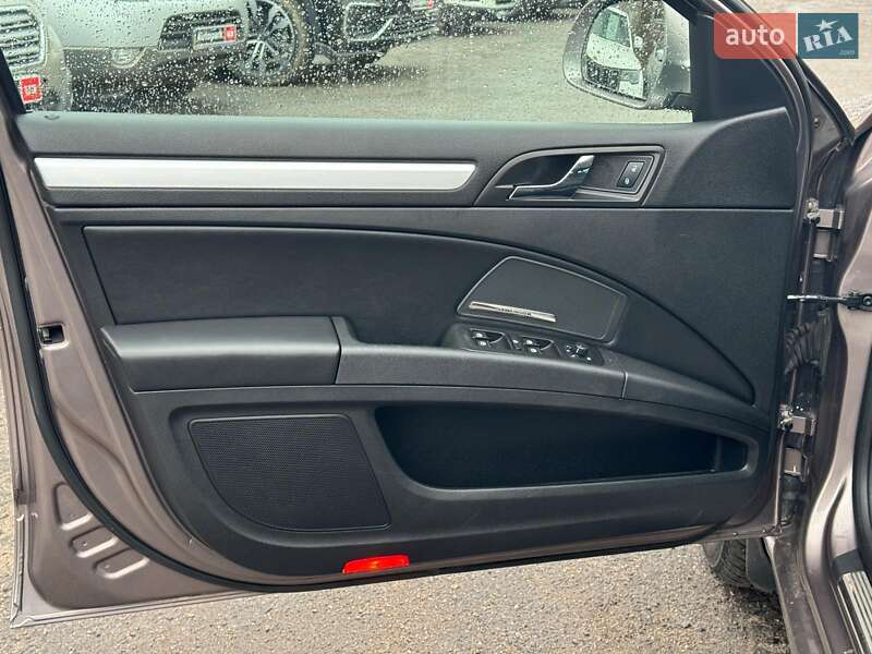 Универсал Skoda Superb 2010 в Виннице фото 12 Универсал Skoda Superb 2010 в Виннице