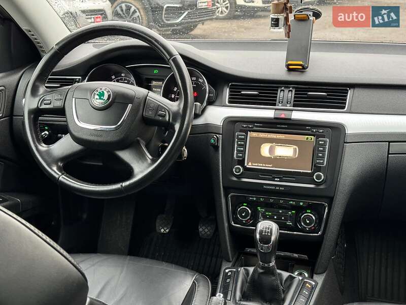 Универсал Skoda Superb 2010 в Виннице фото 27 Универсал Skoda Superb 2010 в Виннице
