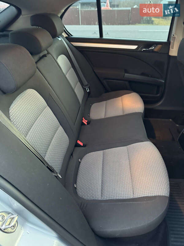 Лифтбек Skoda Superb 2010 в Бедевле фото 12 Лифтбек Skoda Superb 2010 в Бедевле