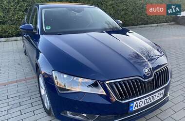 Лифтбек Skoda Superb 2017 в Ужгороде
