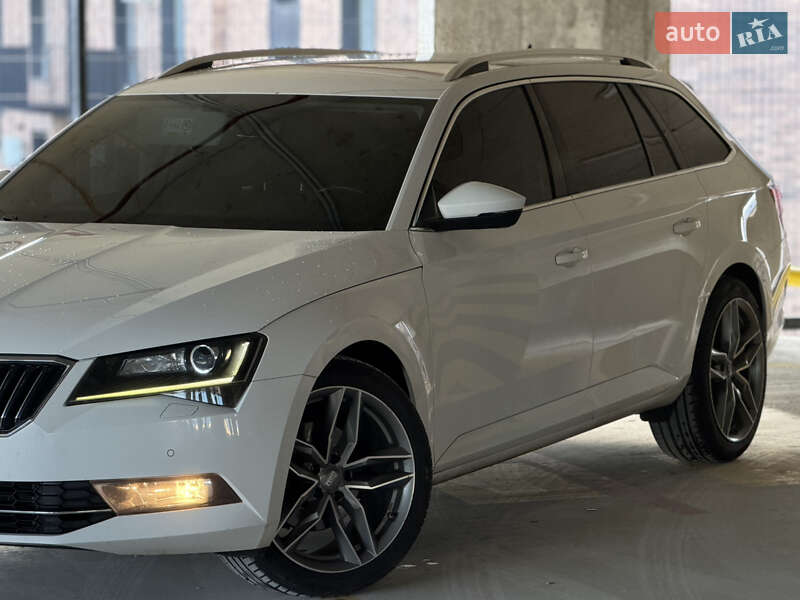 Універсал Skoda Superb 2018 в Івано-Франківську