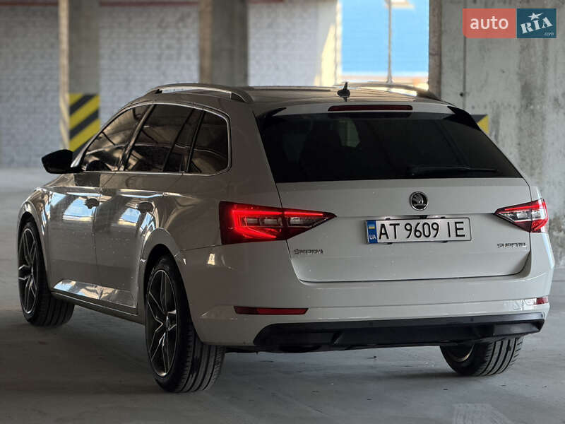 Універсал Skoda Superb 2018 в Івано-Франківську