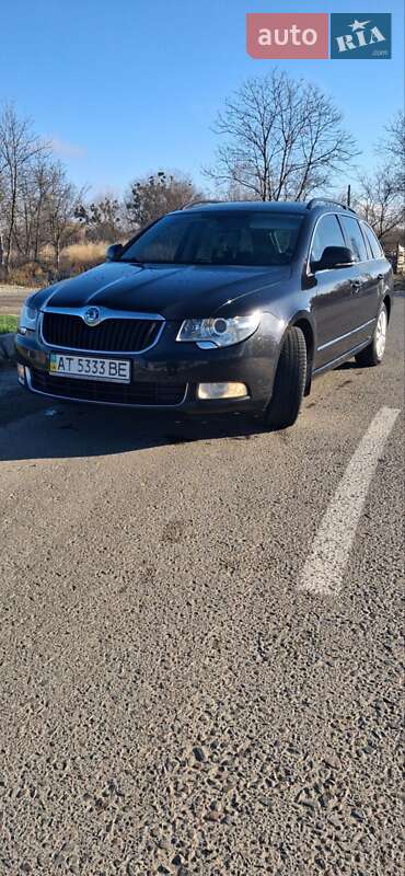 Skoda Superb 2011