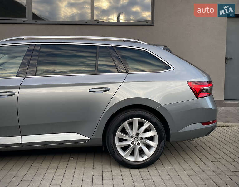 Универсал Skoda Superb 2020 в Мукачево