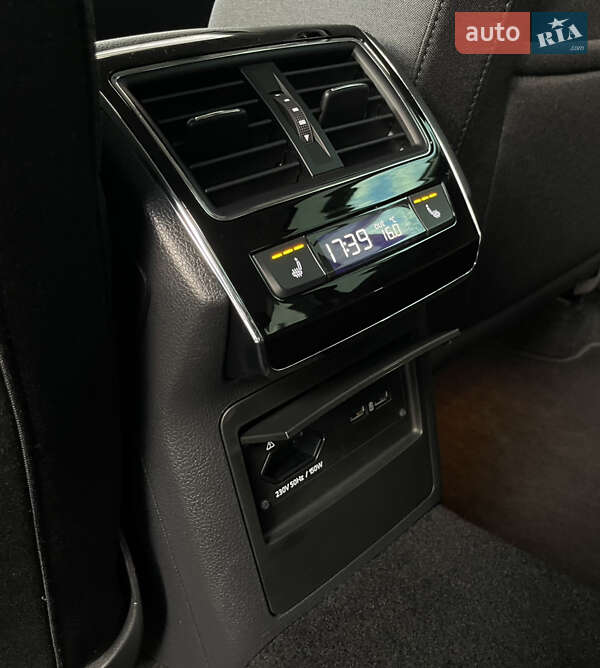 Универсал Skoda Superb 2020 в Мукачево