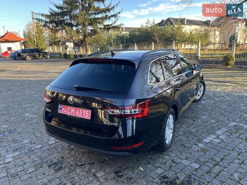Універсал Skoda Superb 2018 в Золочеві