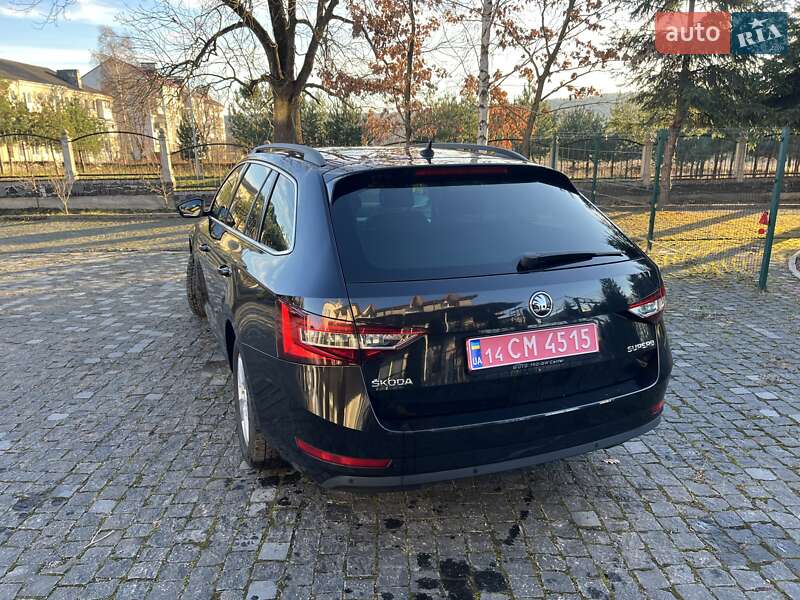 Універсал Skoda Superb 2018 в Золочеві