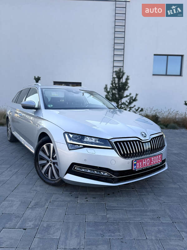 Універсал Skoda Superb 2023 в Луцьку