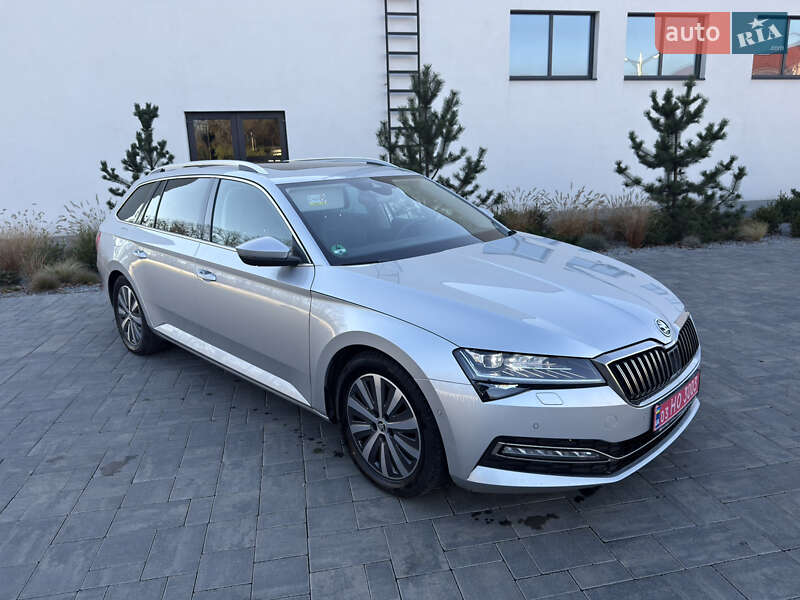 Універсал Skoda Superb 2023 в Луцьку