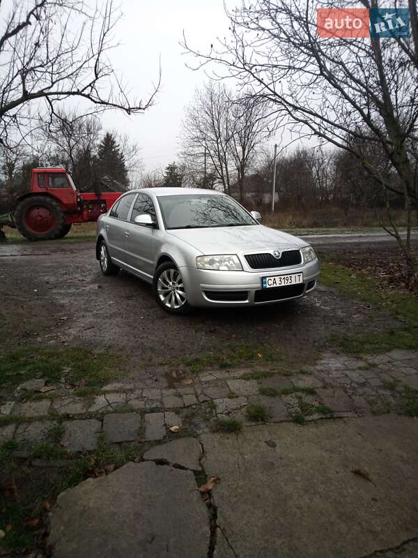 Лифтбек Skoda Superb 2008 в Умани