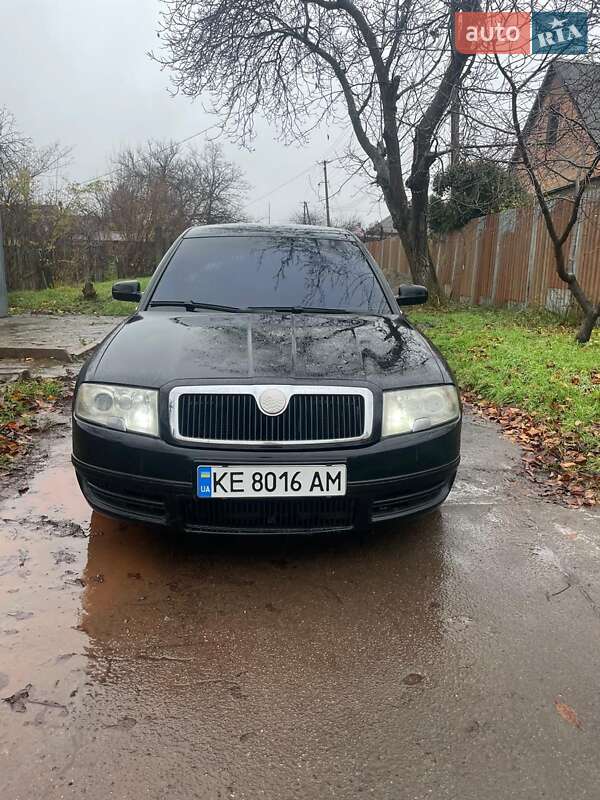 Skoda Superb 2002
