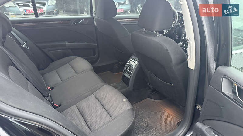 Ліфтбек Skoda Superb 2011 в Калуші