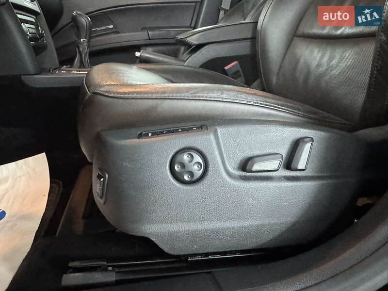 Универсал Skoda Superb 2012 в Кременце