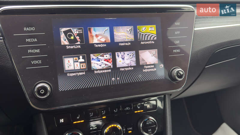 Универсал Skoda Superb 2022 в Сваляве