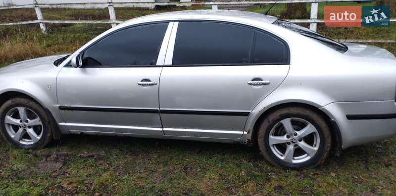Лифтбек Skoda Superb 2006 в Липовце фото 5 Лифтбек Skoda Superb 2006 в Липовце