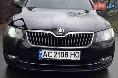 Универсал Skoda Superb 2014 в Ивано-Франковске