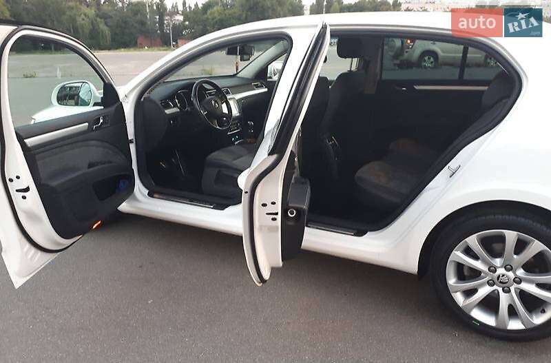 Лифтбек Skoda Superb 2013 в Хмельницком