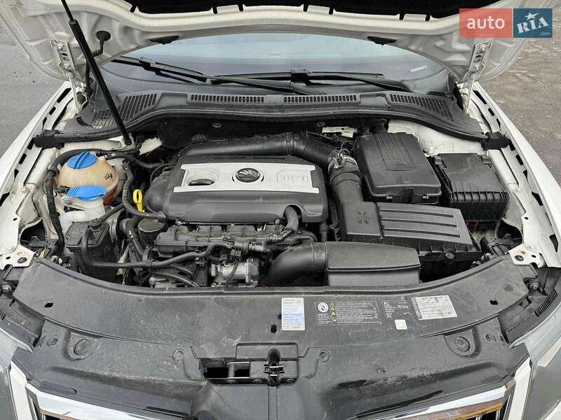 Лифтбек Skoda Superb 2013 в Хмельницком