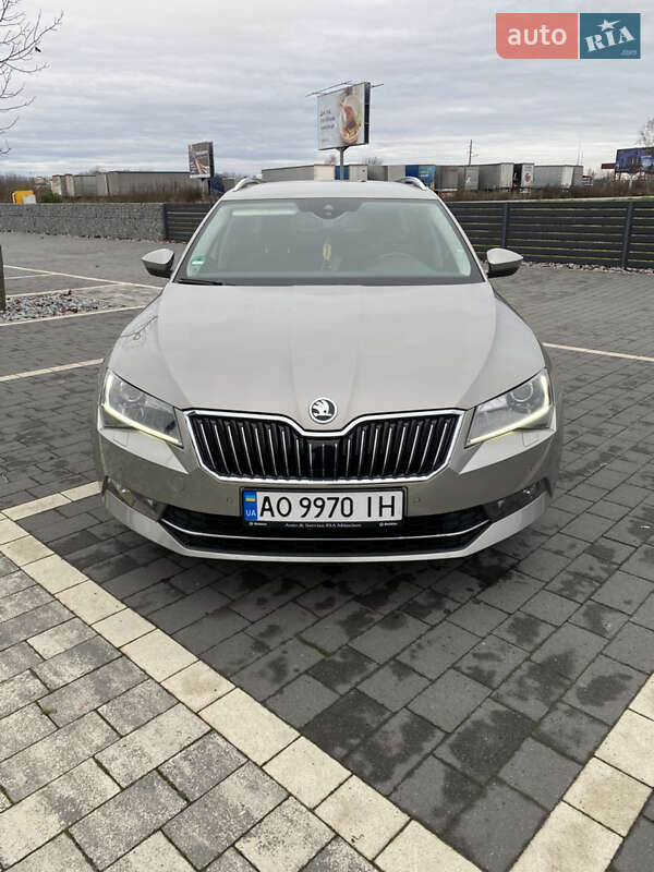 Универсал Skoda Superb 2016 в Мукачево