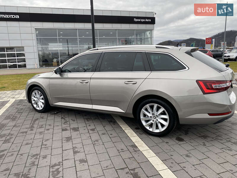 Универсал Skoda Superb 2016 в Мукачево