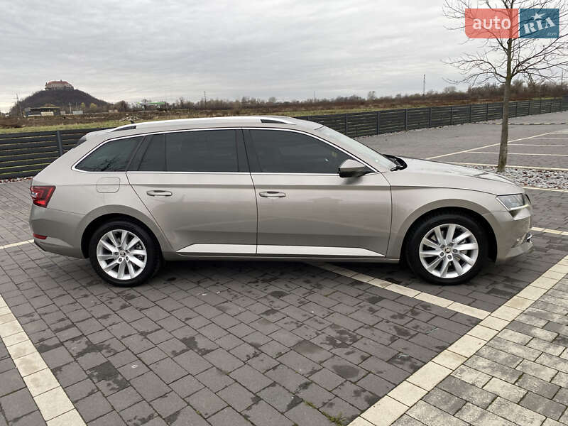 Универсал Skoda Superb 2016 в Мукачево