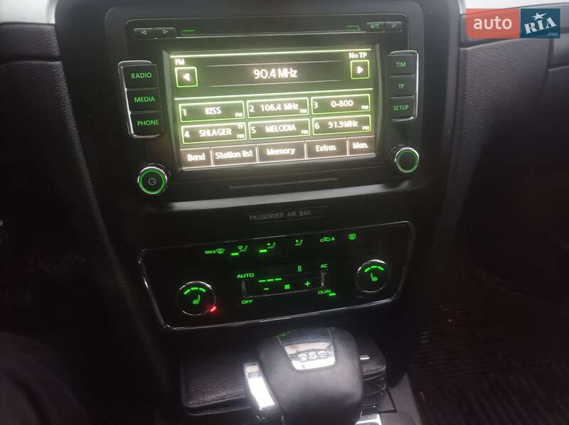 Лифтбек Skoda Superb 2009 в Львове