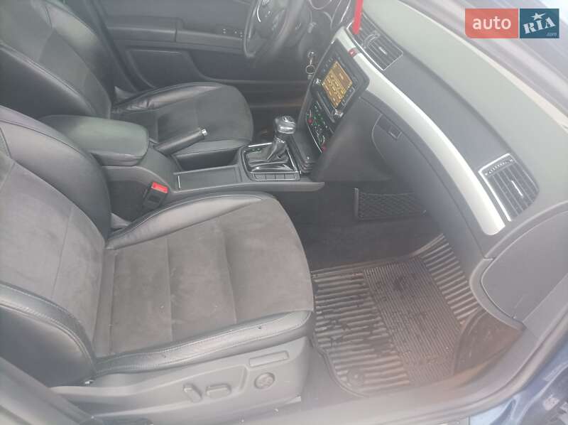 Лифтбек Skoda Superb 2009 в Львове