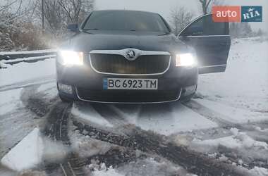 Ліфтбек Skoda Superb 2009 в Львові