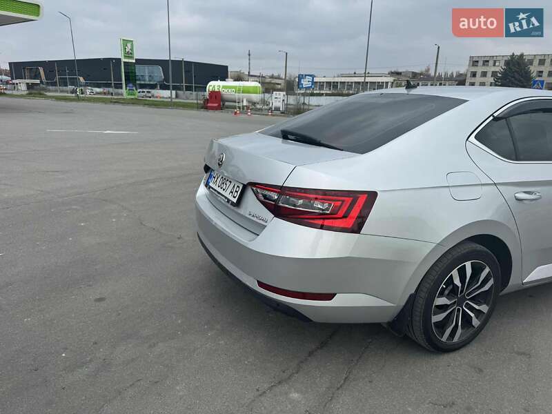 Ліфтбек Skoda Superb 2016 в Хмельницькому