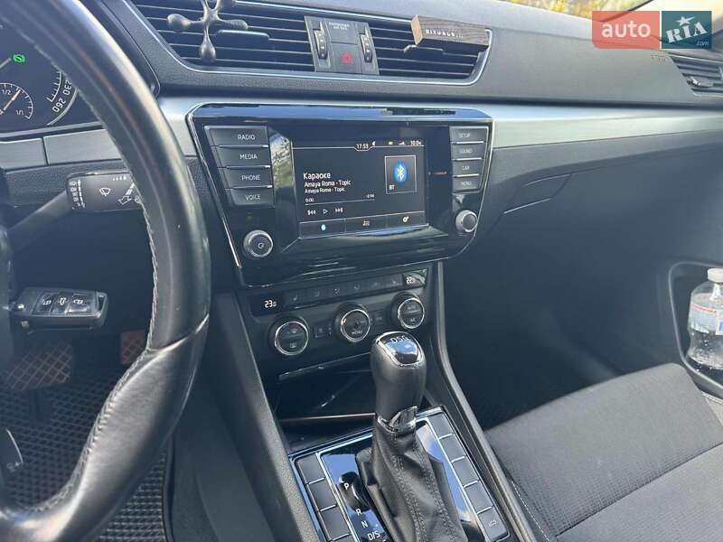 Ліфтбек Skoda Superb 2016 в Хмельницькому