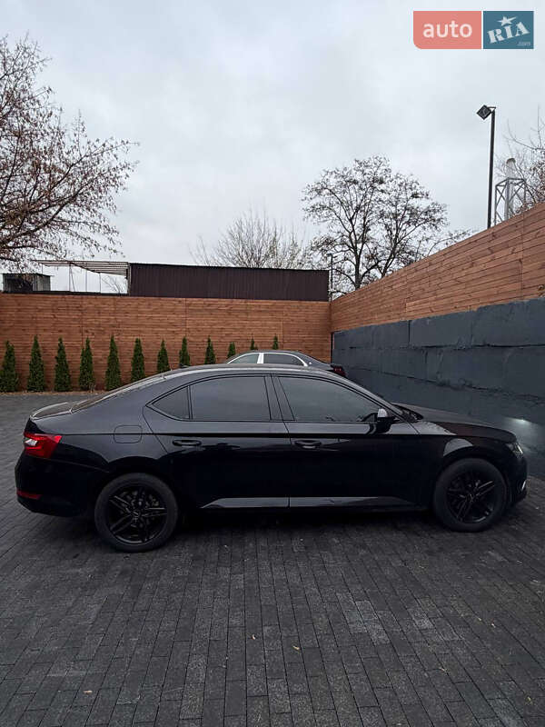 Лифтбек Skoda Superb 2018 в Полтаве фото 7 Лифтбек Skoda Superb 2018 в Полтаве