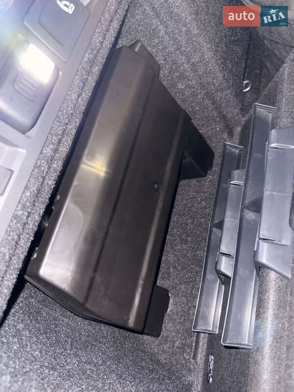 Ліфтбек Skoda Superb 2015 в Дрогобичі