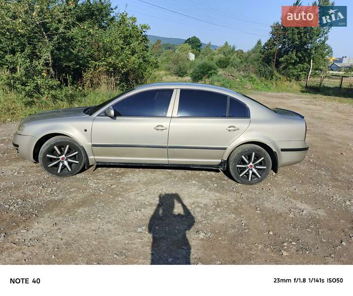Ліфтбек Skoda Superb 2005 в Бориславі