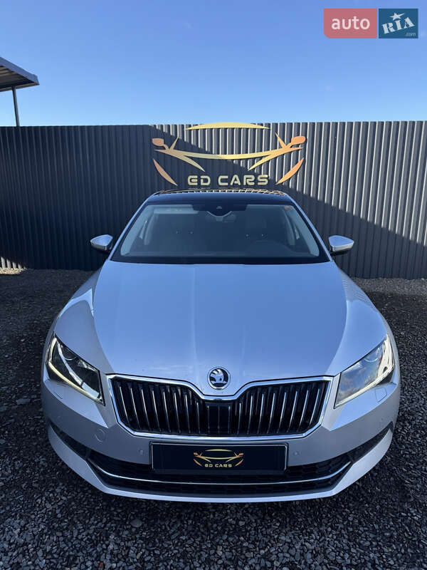 Ліфтбек Skoda Superb 2017 в Мукачевому