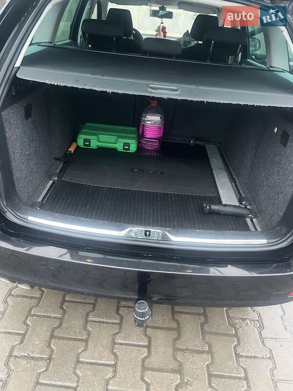 Універсал Skoda Superb 2012 в Хмельницькому