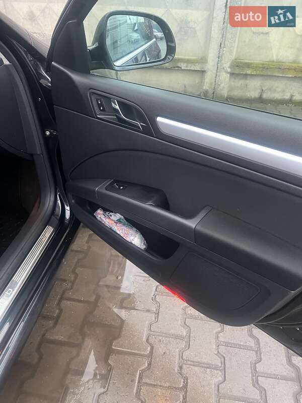 Універсал Skoda Superb 2012 в Хмельницькому