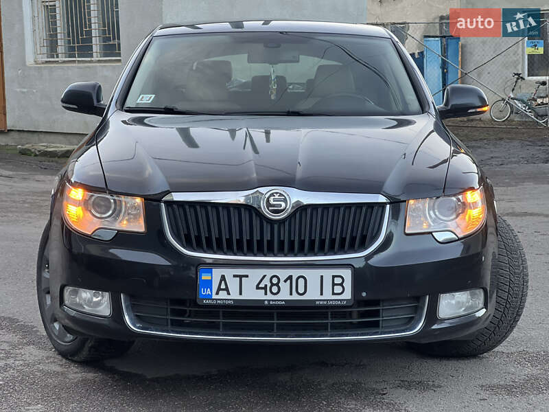 Лифтбек Skoda Superb 2010 в Ивано-Франковске