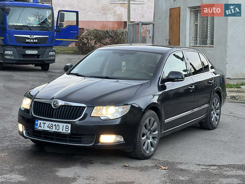 Лифтбек Skoda Superb 2010 в Ивано-Франковске