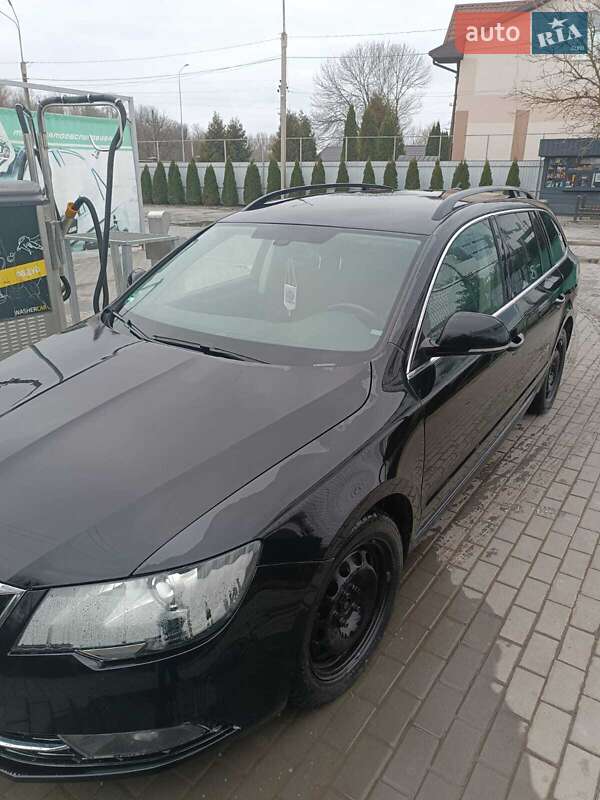 Универсал Skoda Superb 2014 в Вапнярке