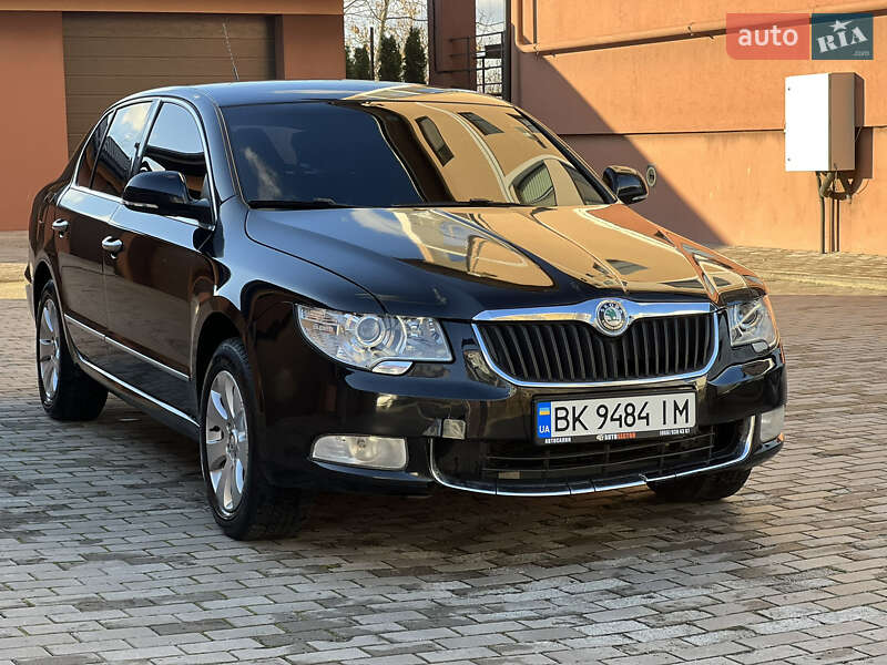 Лифтбек Skoda Superb 2008 в Ровно