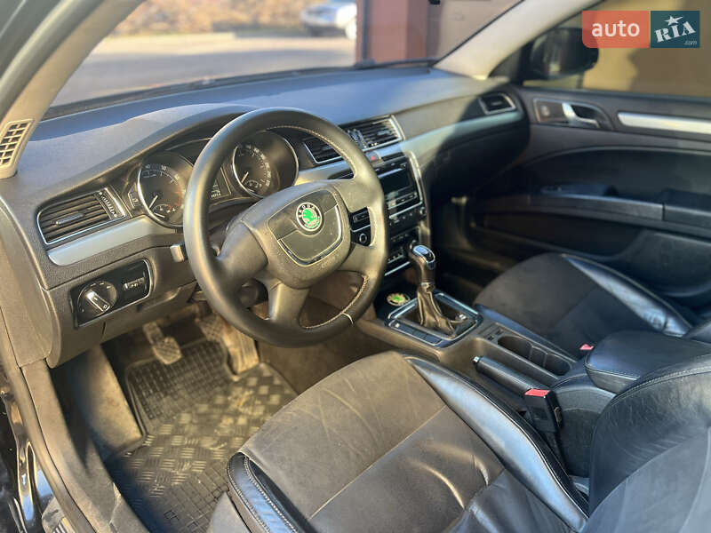 Лифтбек Skoda Superb 2008 в Ровно
